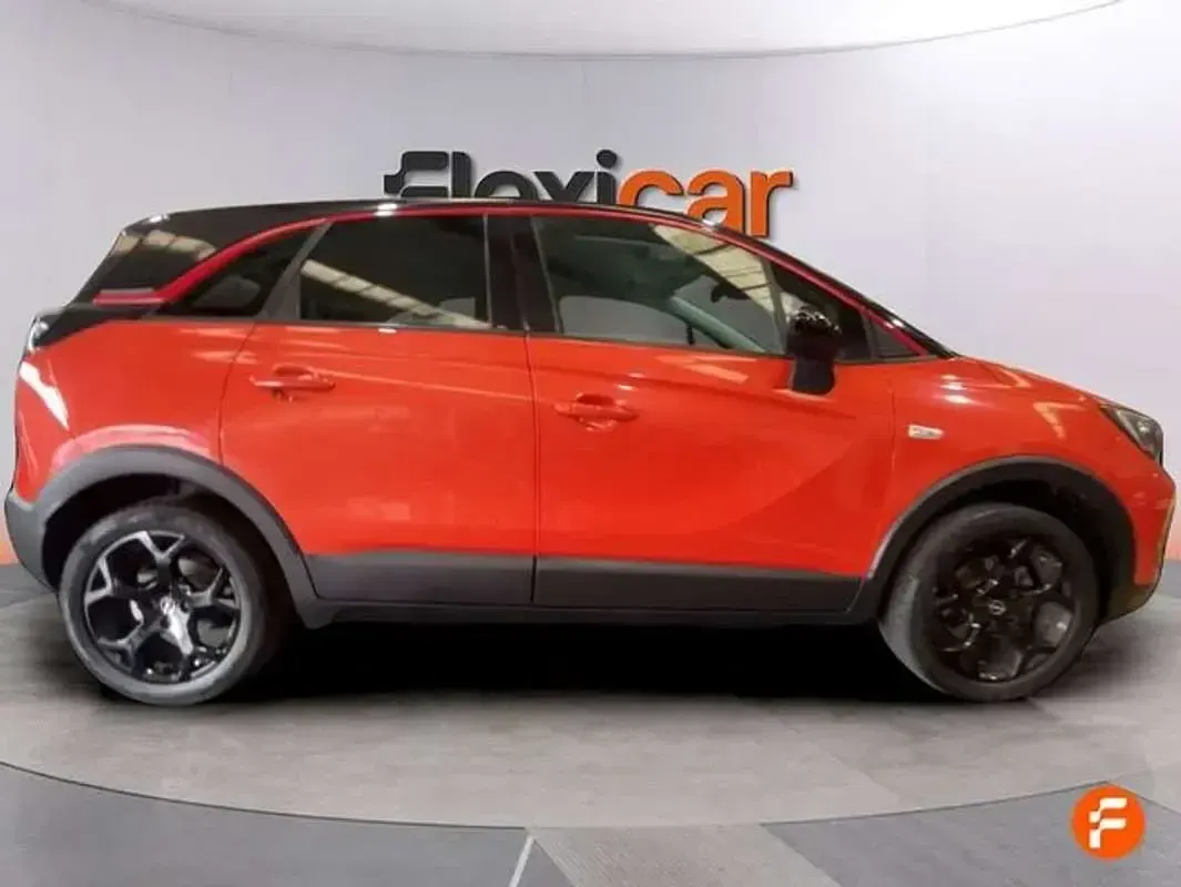 Usado Opel Crossland GS Line 131 CV (96 kW) 2022 Naranja SUV
