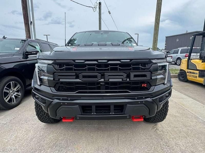 Negro Nuevo 2025 Ford F-150 Raptor Recogida | 198.000 € - Imagen 1/4