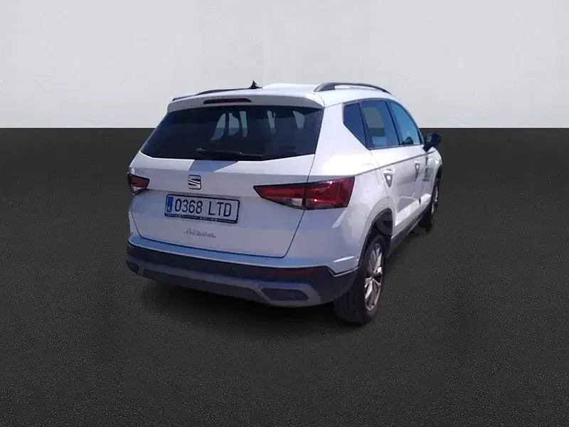 Usado Seat Ateca Style 116 CV (85 kW) 2021 Blanco SUV