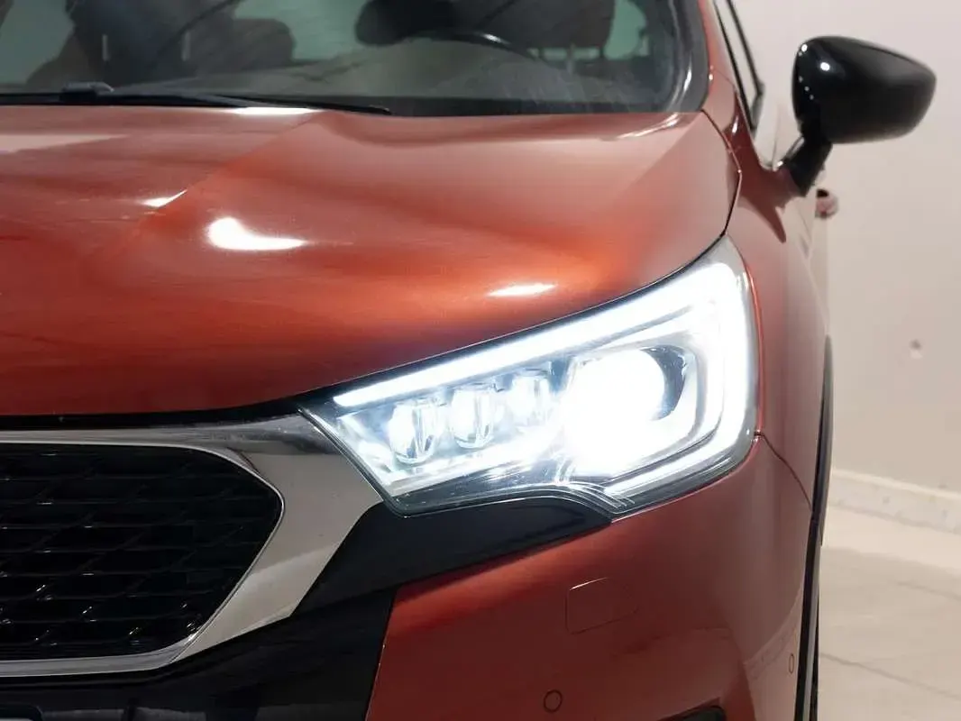 Usado DS Automobiles DS4 Crossback Connected Chic 120 CV (88 kW) 2018 Naranja SUV