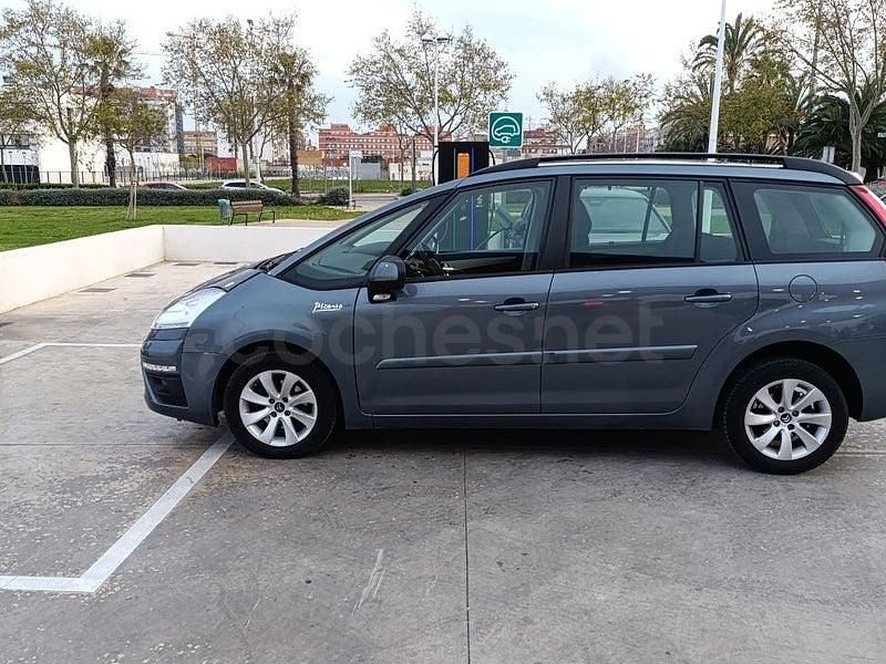 Usado Citroën Grand C4 Picasso Seduction 112 CV (82 kW) 2012 Gris / plata Monovolumen