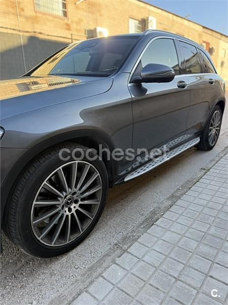 Usado Mercedes GLC250 211 CV (155 kW) 2018 Gris / plata SUV