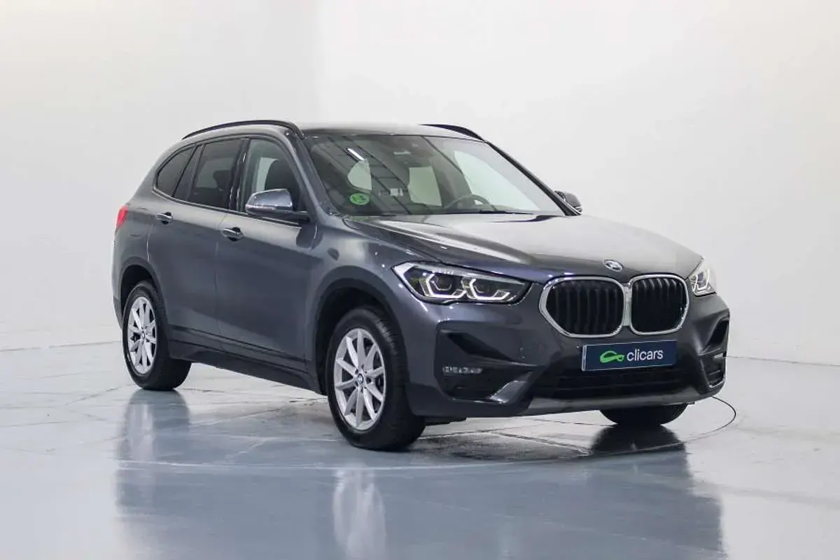 Usado BMW X1 150 CV (110 kW) 2022 Gris SUV