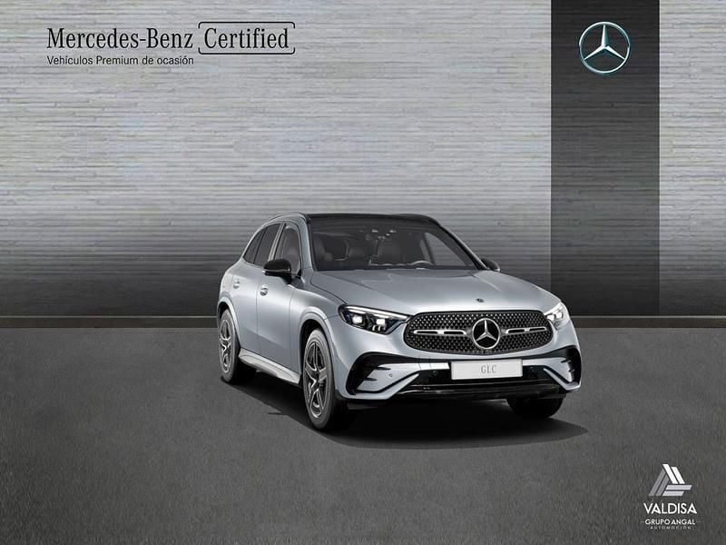 Usado Mercedes GLC300 AMG line 333 CV (244 kW) 2024 Gris