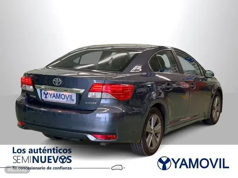 Usado Toyota Avensis Executive 150 CV (110 kW) 2014 Azul Berlina