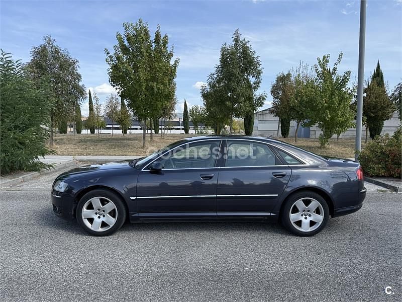 Usado Audi A8 233 CV (171 kW) 2006 Gris / plata Berlina