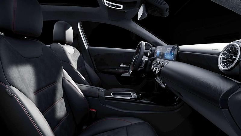 Usado Mercedes A250 88 CV (64 kW) 2025 Berlina