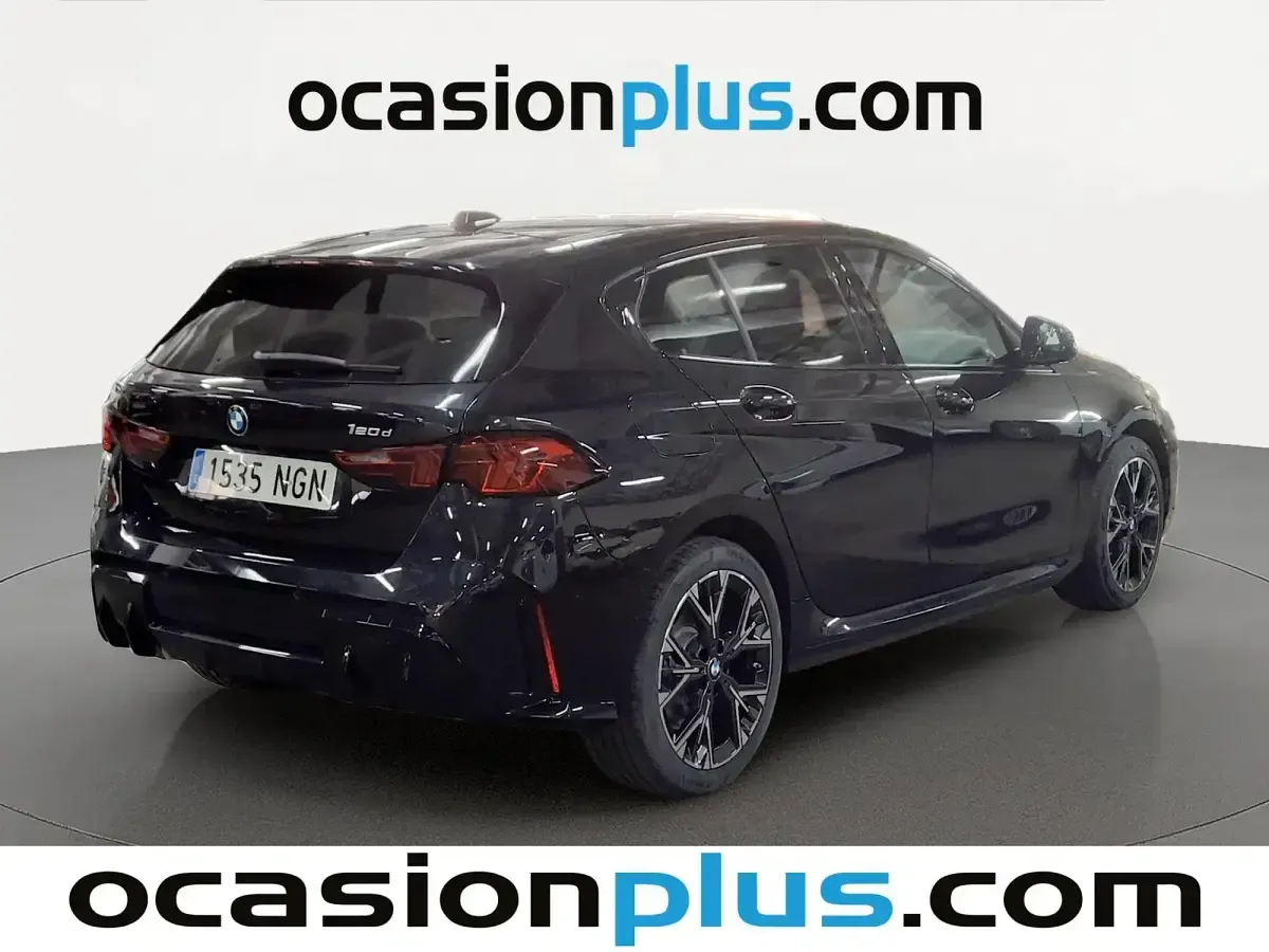 Usado BMW 120 163 CV (119 kW) 2025 Negro Utilitario