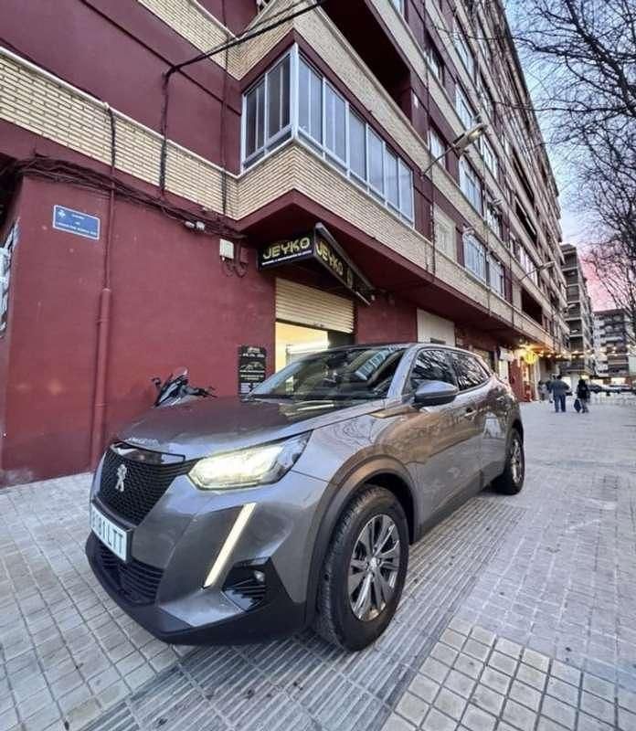 Usado Peugeot 2008 Allure 110 CV (80 kW) 2021 SUV