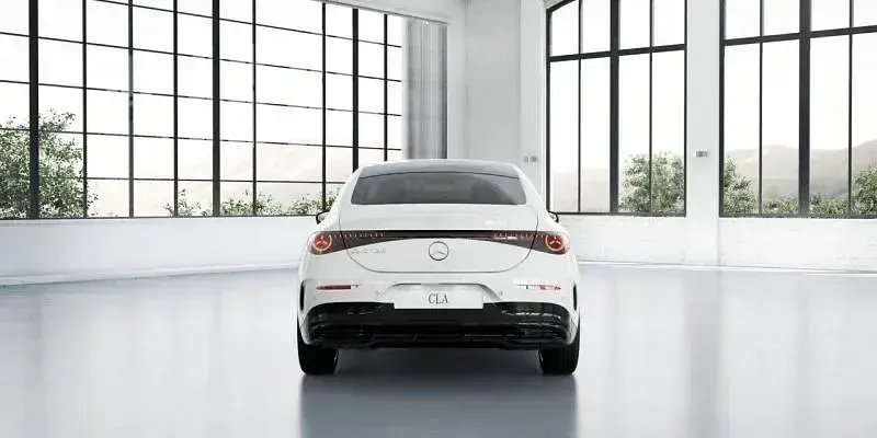 Nieuw Mercedes CLA180 136 PK (100 kW) 2026 Wit Sedan