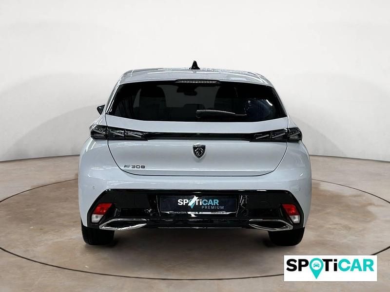 Käytetty Peugeot 308 GT 114 kW (156 HP) 2023 Valkoinen Sedan
