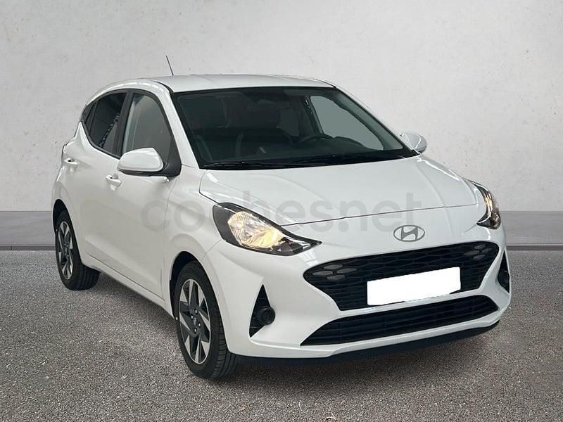 Usado Hyundai i10 63 CV (46 kW) 2025 Blanco Utilitario