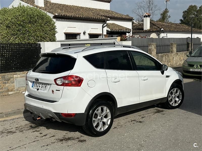 Usado Ford Kuga Titanium 140 CV (102 kW) 2010 Blanco SUV