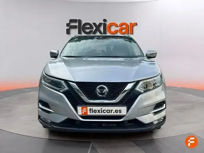 Usado Nissan Qashqai Acenta 140 CV (102 kW) 2018 Gris SUV