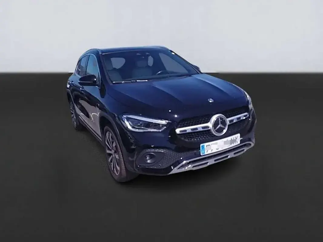 Usado Mercedes GLA250 218 CV (160 kW) 2021 Negro SUV