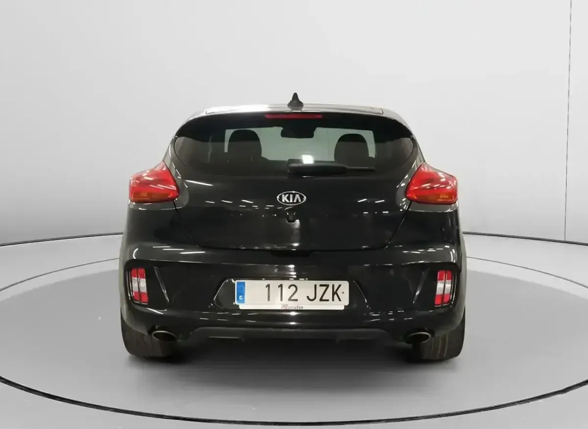 Usado Kia Ceed GT GT 204 HP (150 kW) 2017 Preto Citadino