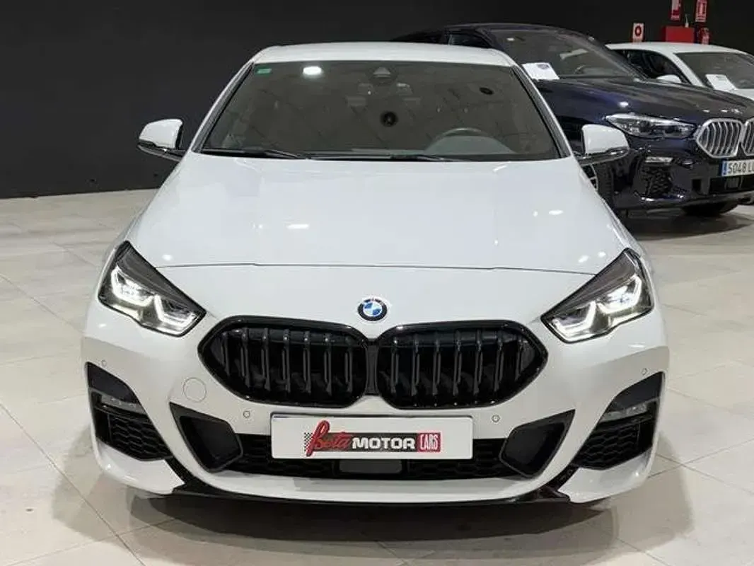 Usado BMW 218 Gran Coupé 150 CV (110 kW) 2022 Blanco Coupe