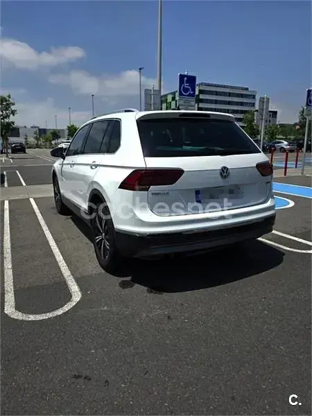 Usado VW Tiguan Sportline 190 CV (139 kW) 2019 Blanco SUV