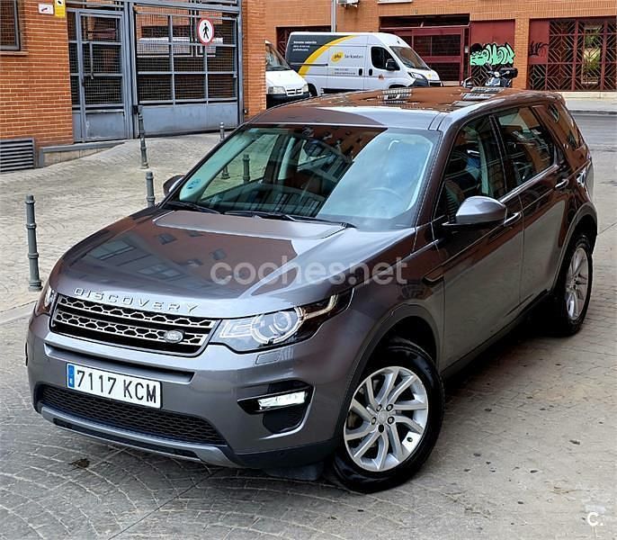 Gris / plata Usado 2018 Land Rover Discovery Sport SE SUV | 12.900 € (Super precio) - Imagen 1/4