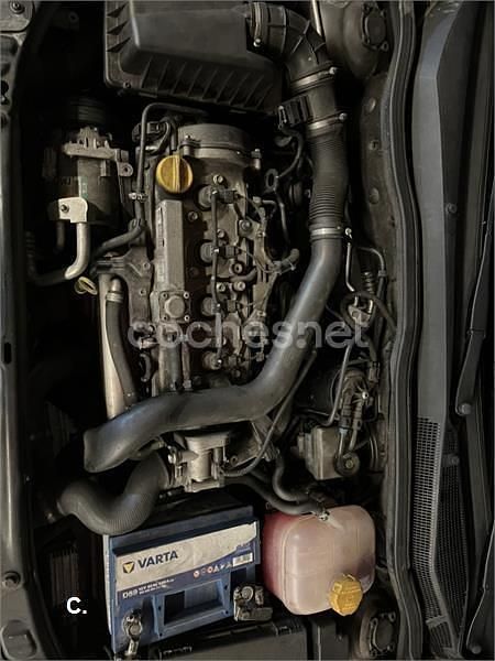 Usado Opel Astra GTC Sport 100 CV (73 kW) 2007 Negro Berlina