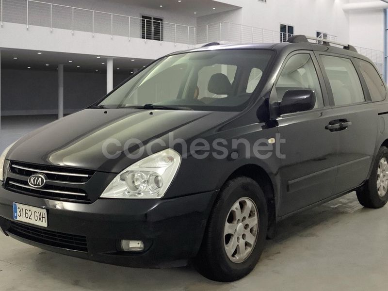 Negro Usado 2010 Kia Carnival Monovolumen | 5490 € (Precio justo) - Imagen 1/4