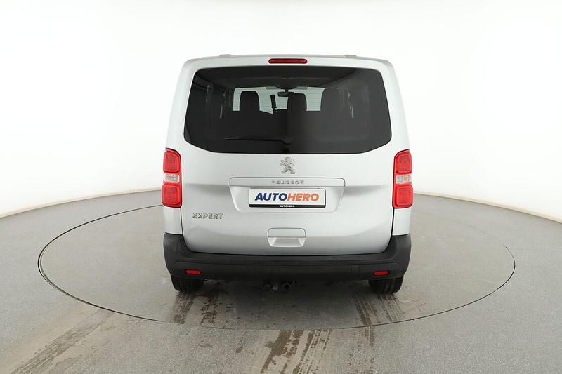 Usado Peugeot Expert 115 CV (84 kW) 2017 Gris Van