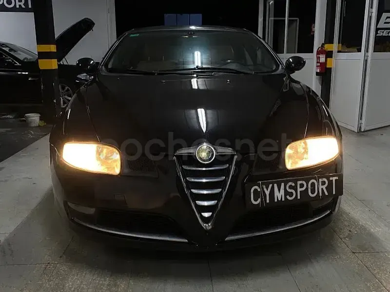 Usado Alfa Romeo GT 150 CV (110 kW) 2006 Negro Coupe