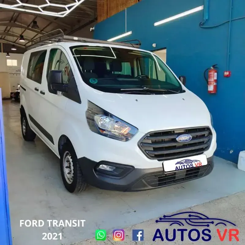 Usado Ford Transit Custom Ambiente 105 CV (77 kW) 2021 Blanco Familiar
