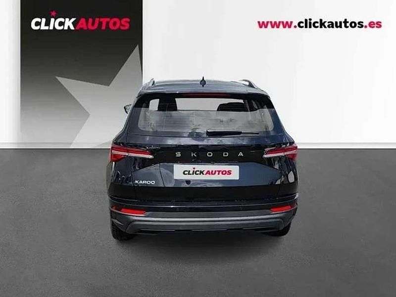 Usado Skoda Karoq Selection 151 CV (111 kW) 2025 Negro SUV