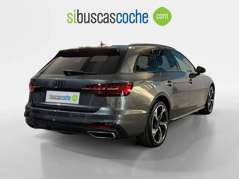 Usado Audi A4 S-Line 163 CV (119 kW) 2023 Gris/plata Familiar