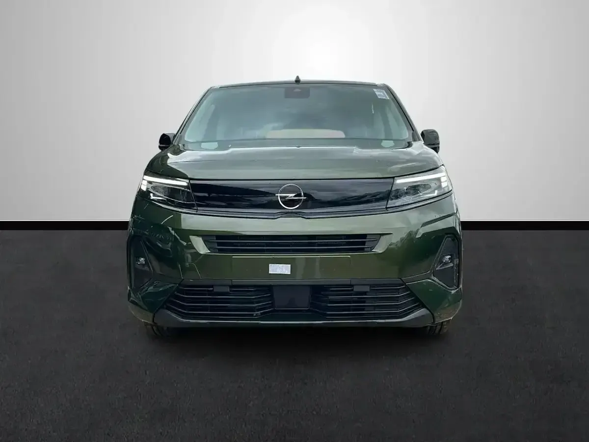 Nuevo Opel Combo S 100 CV (73 kW) 2025 Verde Monovolumen
