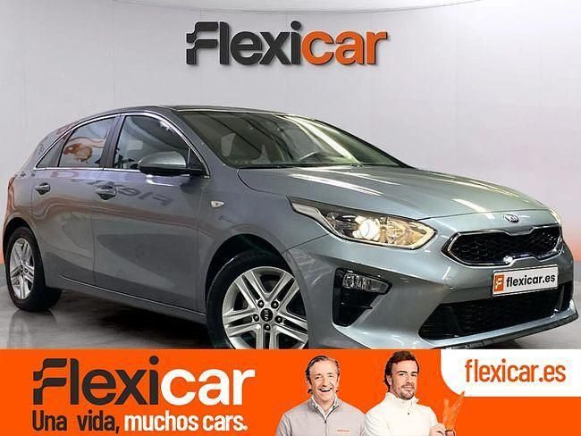 Usado Kia Ceed 120 CV (88 kW) 2021 Gris Utilitario