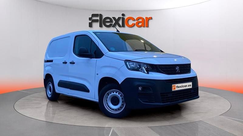 Usado Peugeot Partner 99 CV (72 kW) 2019 Blanco Monovolumen
