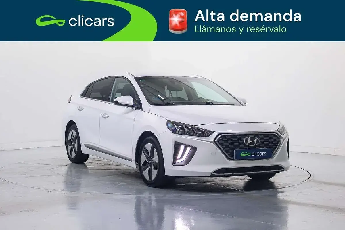Usado Hyundai Ioniq 105 CV (77 kW) 2022 Blanco Utilitario
