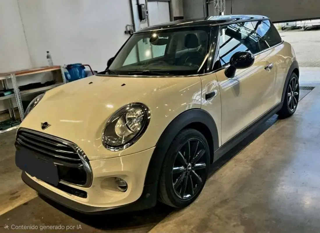 Usado Mini Cooper 136 CV (100 kW) 2016 Blanco Utilitario