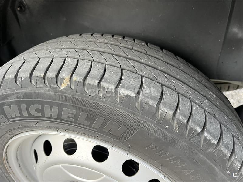 Usado Fiat Doblò 90 CV (66 kW) 2011 Blanco Monovolumen