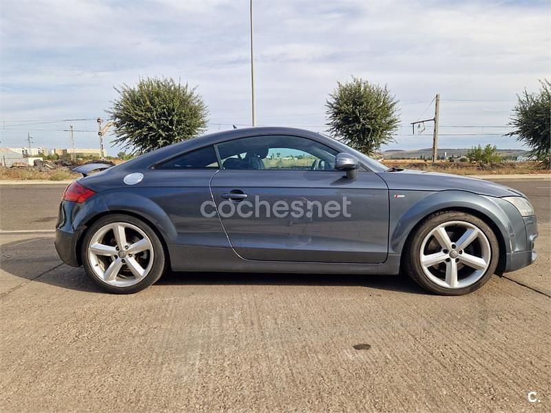 Usado Audi TT S-Line 200 CV (147 kW) 2008 Gris / plata Coupe