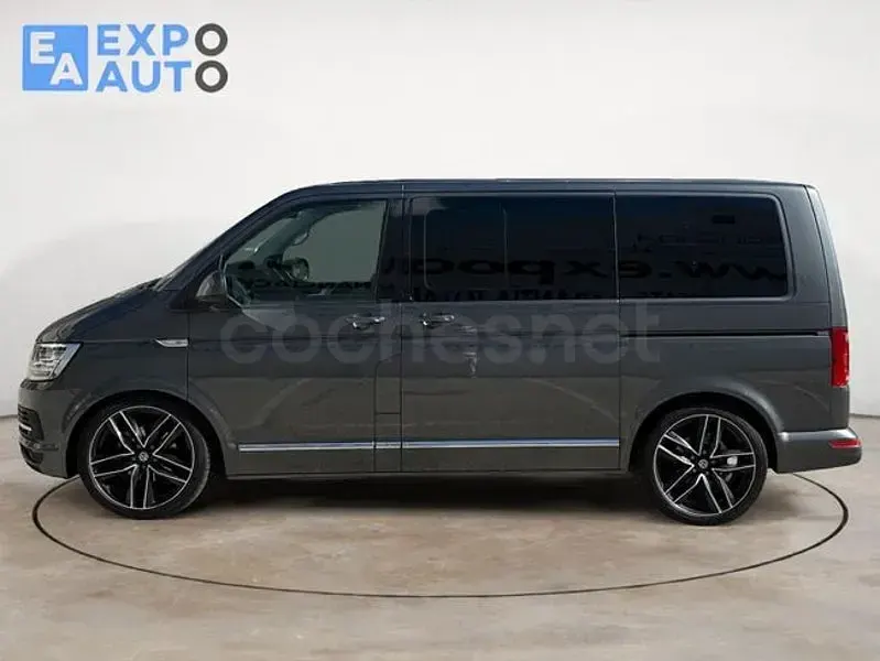 Usado VW Multivan 150 CV (110 kW) 2019 Gris / plata Monovolumen