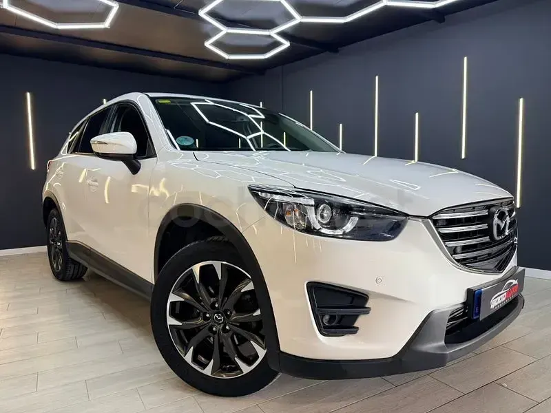 Usado Mazda CX-5 Luxury 150 CV (110 kW) 2016 Blanco SUV