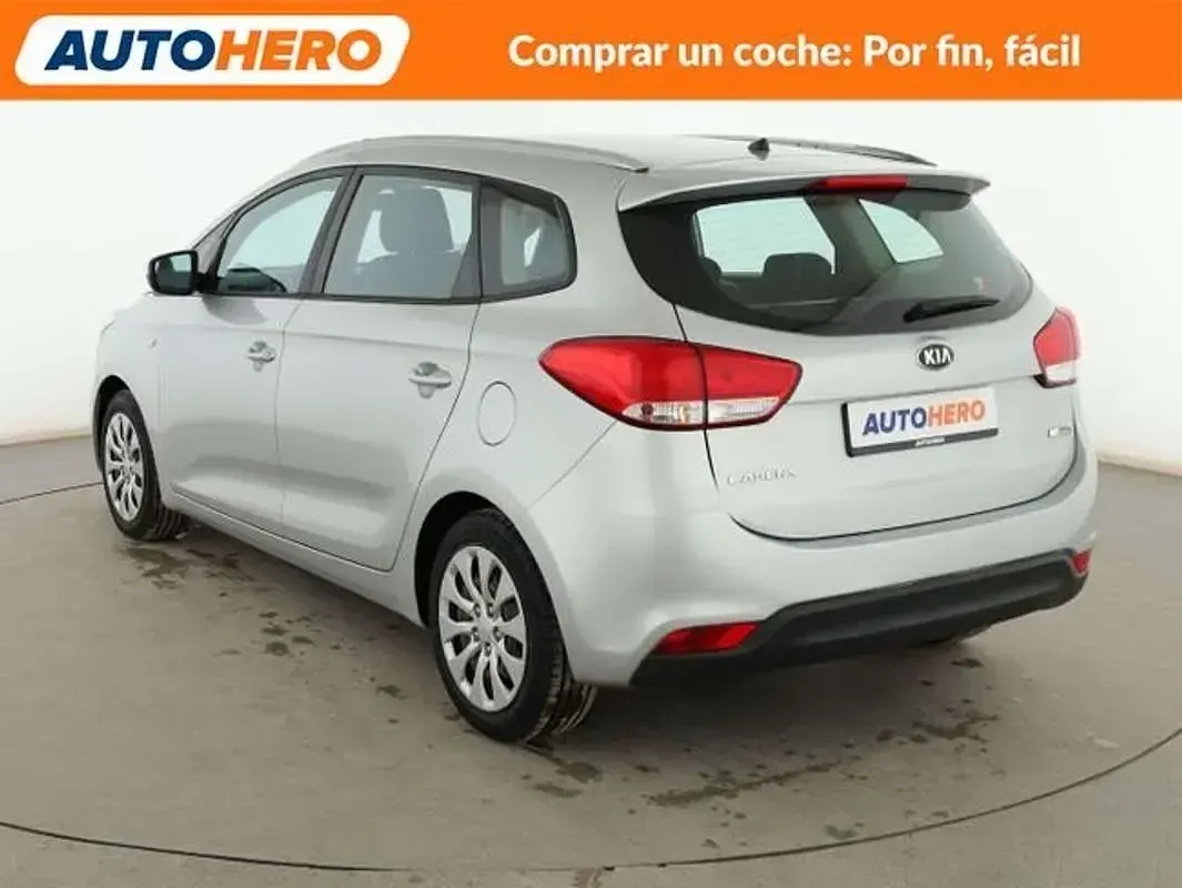 Usado Kia Carens 116 CV (85 kW) 2016 Gris Monovolumen