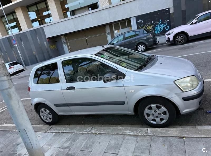 Gris / plata Usado 2002 Hyundai Getz Utilitario | 1990 € (Super precio) - Imagen 1/4