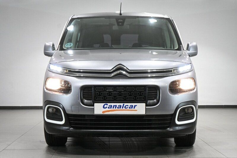 Usado Citroën Berlingo Feel 130 CV (95 kW) 2019 Gris Monovolumen