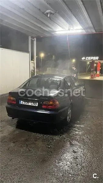 Usado BMW 320 150 CV (110 kW) 2003 Azul Berlina