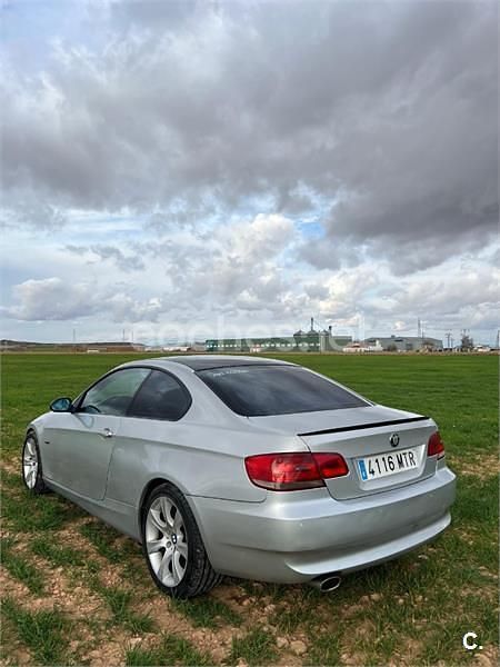 Gris / plata Usado 2008 BMW 320 Coupe | 5400 € - Imagen 1/4