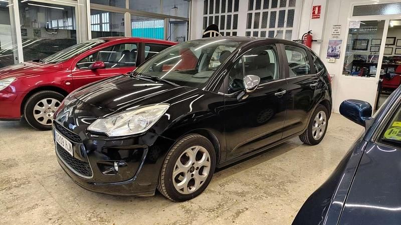 Negro Usado 2012 Citroën C3 SELECTION Utilitario | 7900 € (Precio justo) - Imagen 1/4