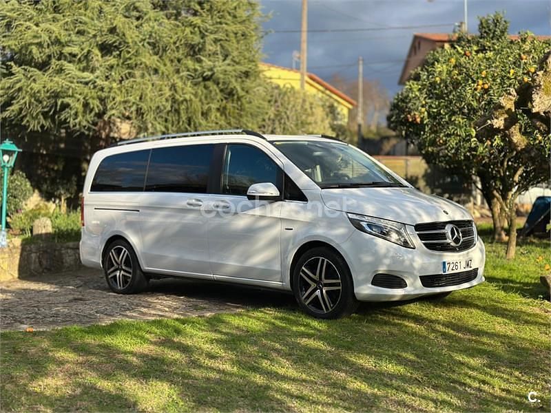Blanco Usado 2016 Mercedes V250 Avantgarde Monovolumen | 34.500 € (Un poco caro) - Imagen 1/4