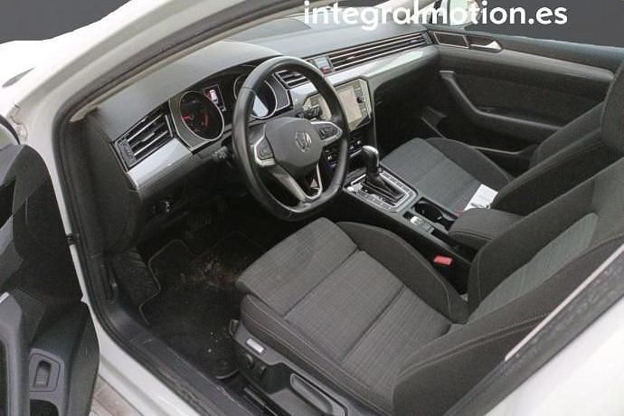 Usado VW Passat Executive 149 CV (109 kW) 2020 Familiar