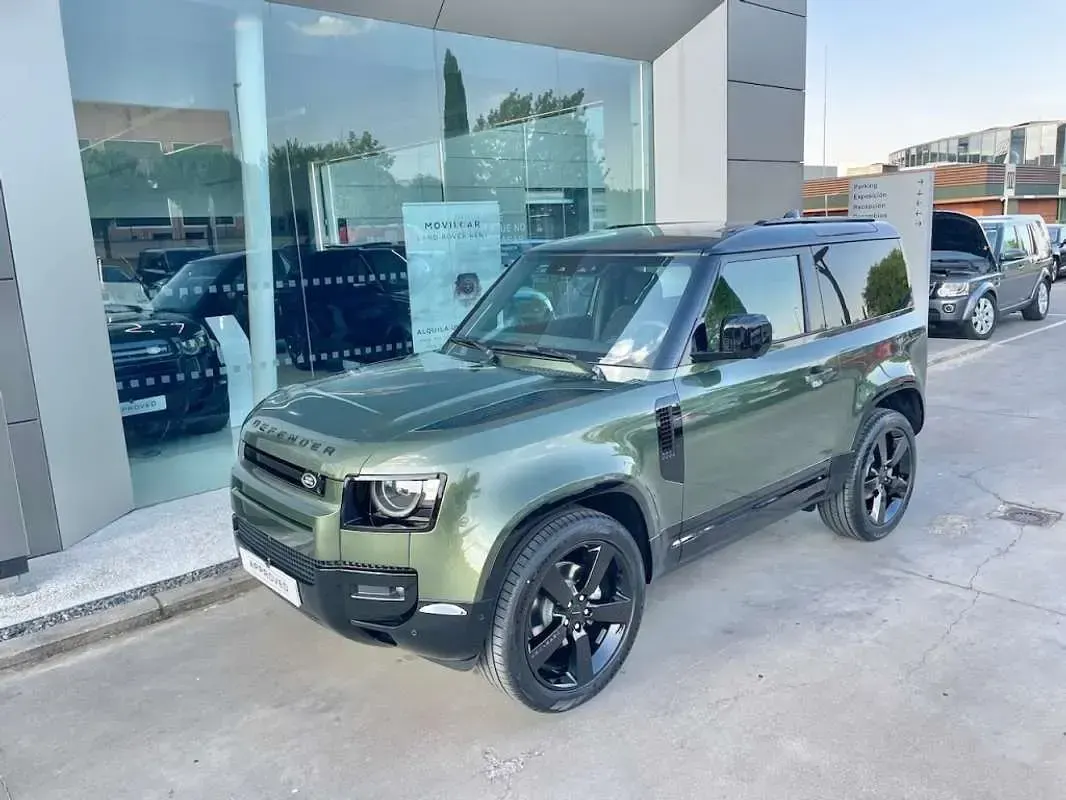 Nuevo Land Rover Defender SE Dynamic 249 CV (183 kW) 2026 Verde SUV