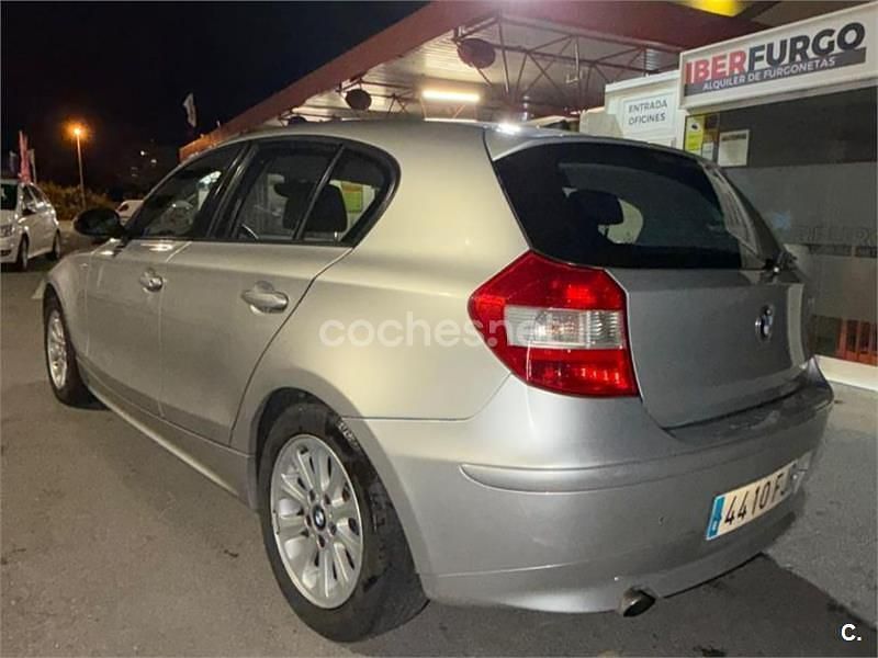 Usado BMW 116 115 CV (84 kW) 2007 Gris / plata Utilitario