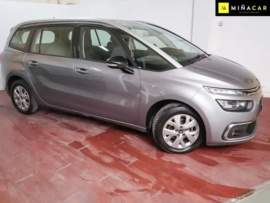 Usado Citroën C4 SpaceTourer Feel 131 CV (96 kW) 2021 Gris Monovolumen